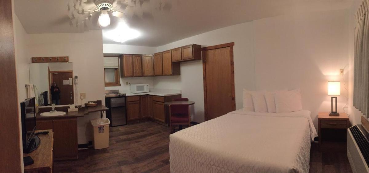 The Sturgis Motel ภายนอก รูปภาพ